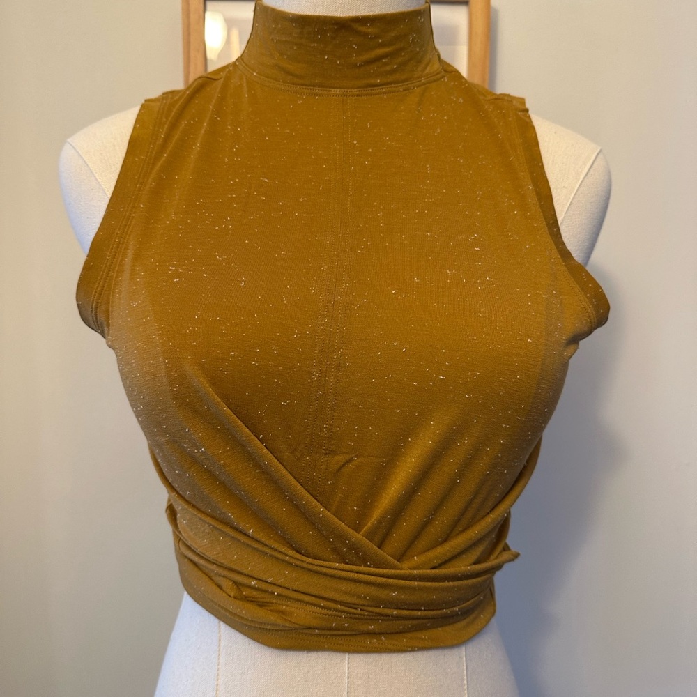 Lululemon active wrap tank NWOT
